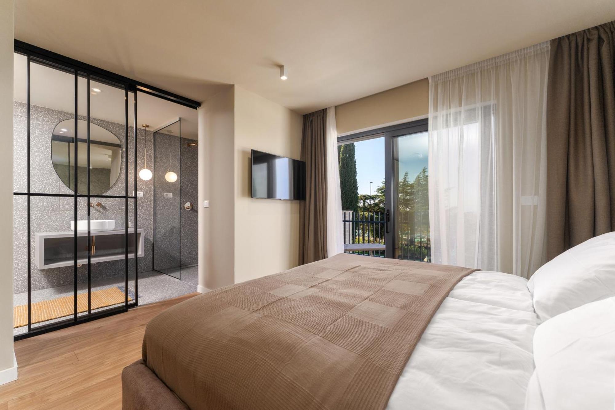 ポレッチLaresidenza Istriaアパートメント エクステリア 写真